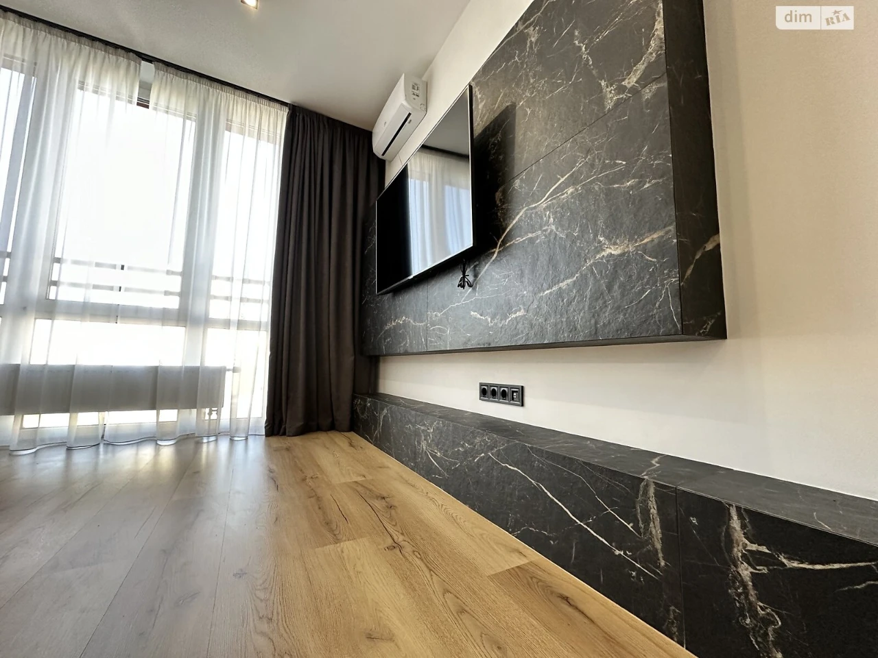 Long-Term Rental Apartment, Poznyaki