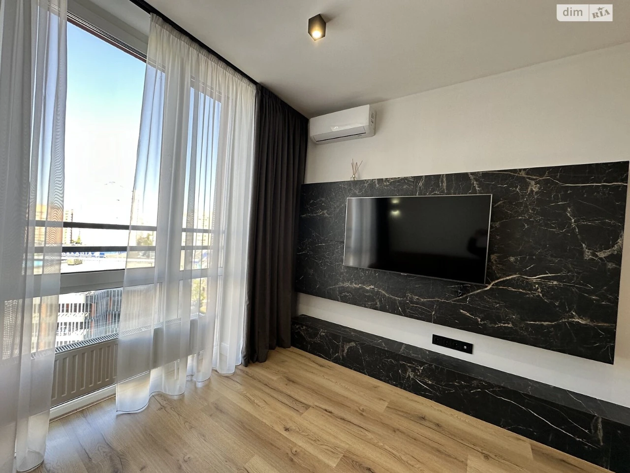 Long-Term Rental Apartment, Poznyaki