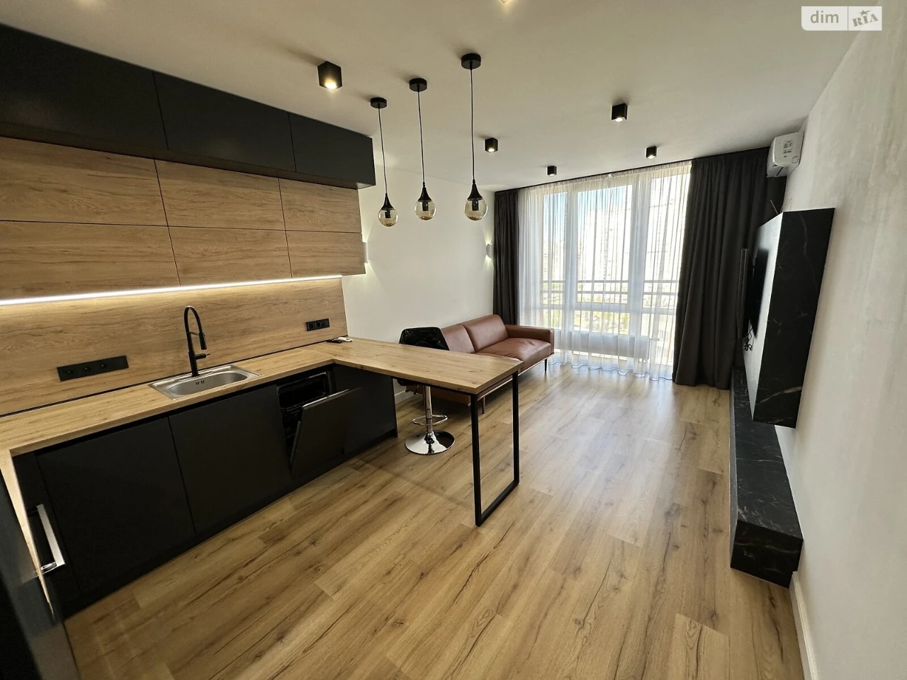 Long-Term Rental Apartment, Poznyaki