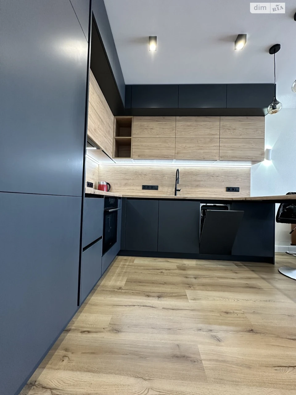 Long-Term Rental Apartment, Poznyaki