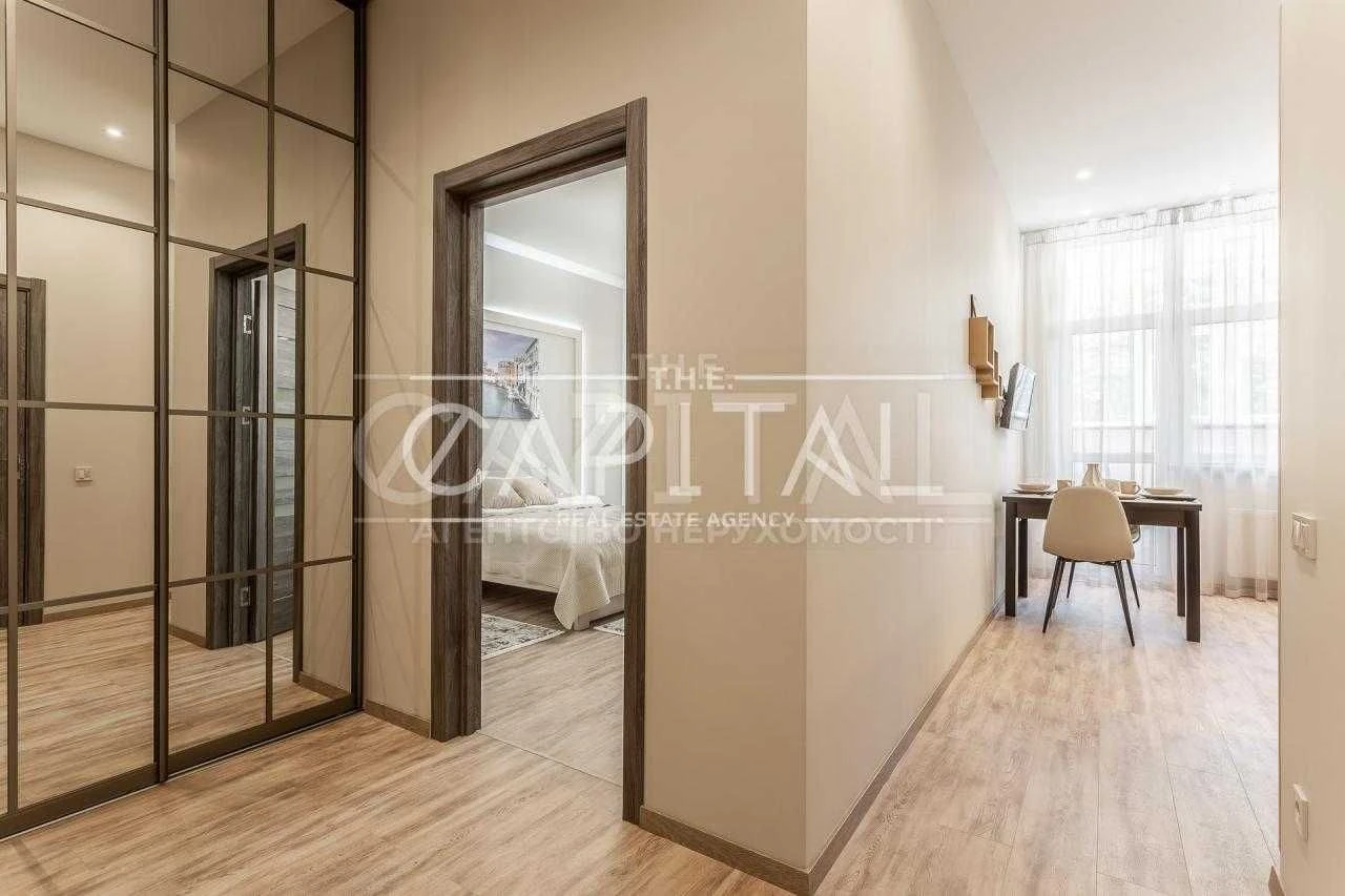 Продажа Центр / 2-комнатная квартира 56 м² / ул. Лумумбы Патриса, Печерск