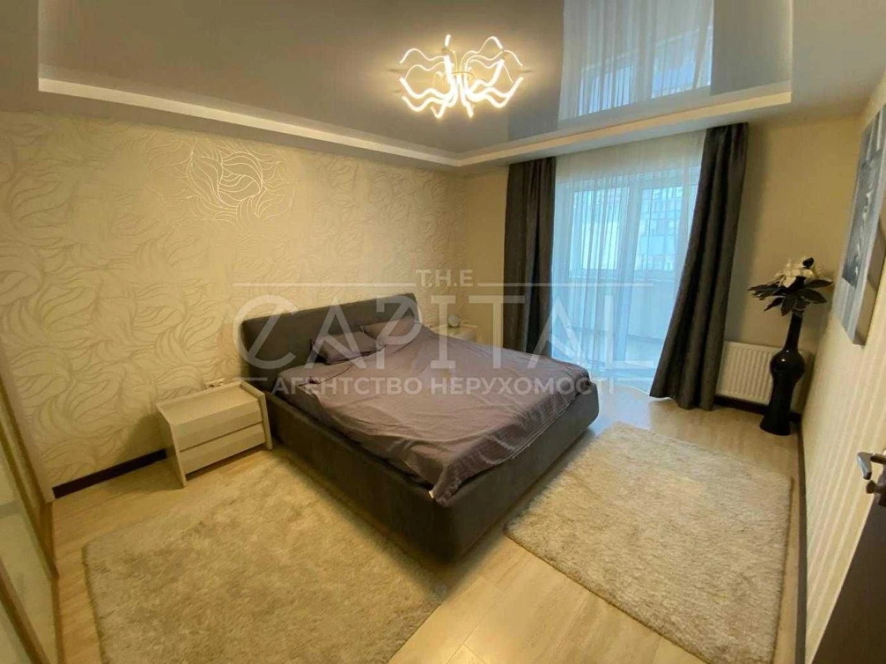 Sale of a 2-room apartment 65 sq m in the center of Pechersk Lypky, Andriy Verkhoglya Street