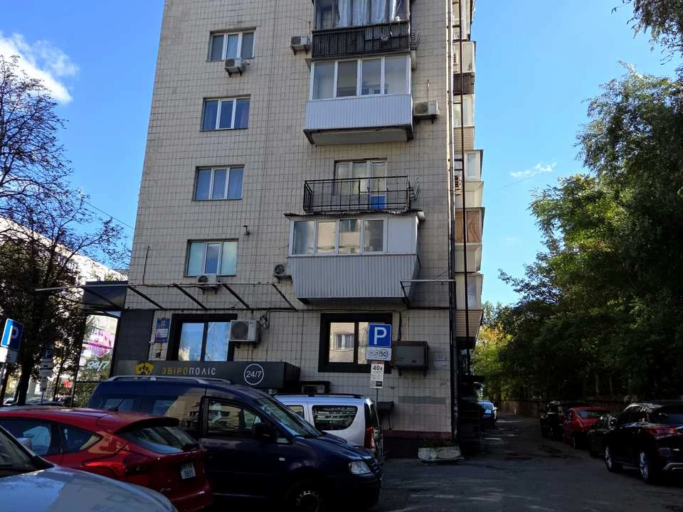 Квартира. Київ, Лесі Українки бульв.