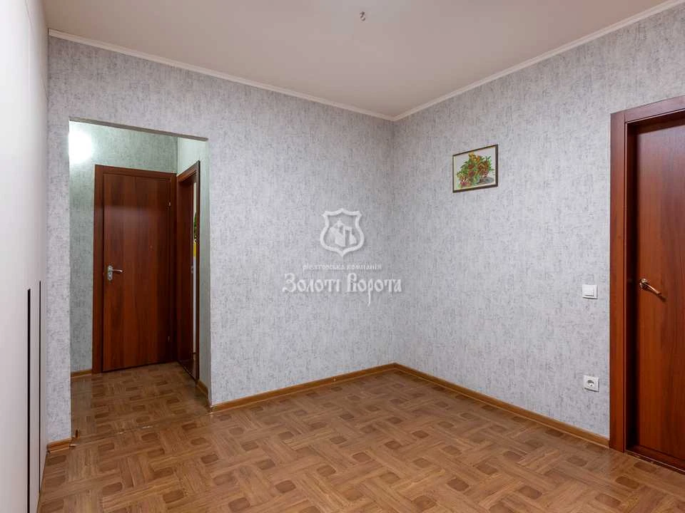 Квартира. Киев, Балтийский проезд.