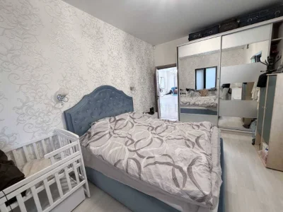 For Sale: 3-Bedroom House, Kyiv, Desnianskyi, Brovarskyi Prospect, 47a