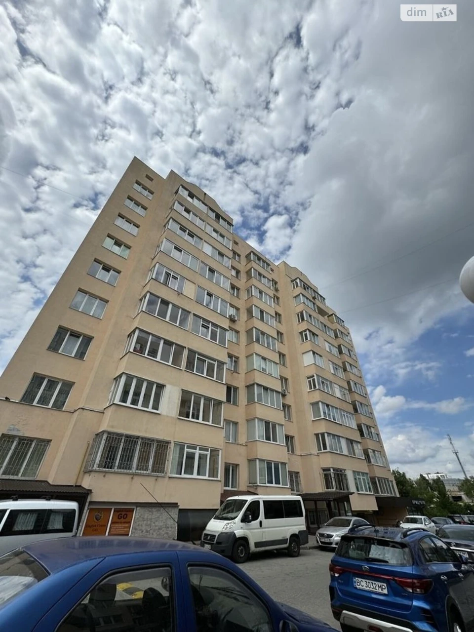 Довгострокова Оренда Квартира Наукова