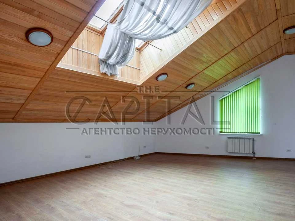 House. Kyiv, Lukyanivsky Prosv.