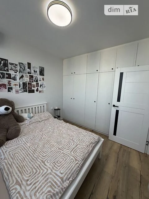 Sale of 2-room apartment 42 sq. m on Simʼyi Steshenkiv Str. 9 • ID 3