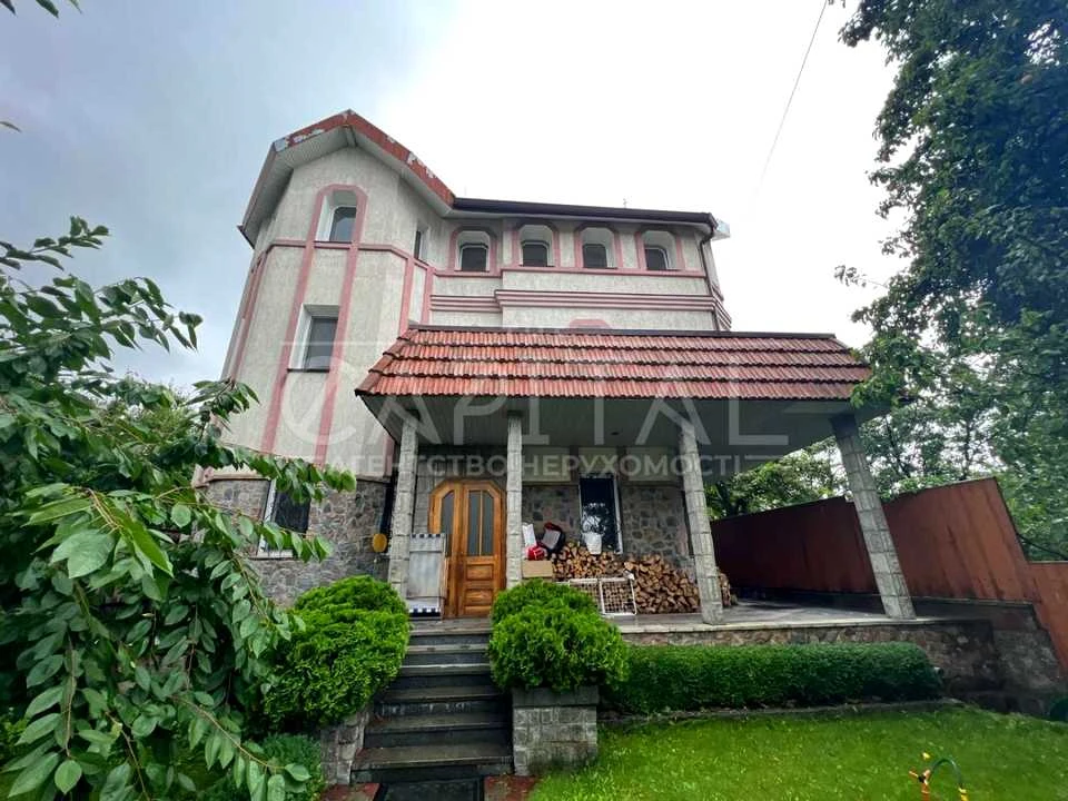 House. Kyiv, вул. Mendeleeva