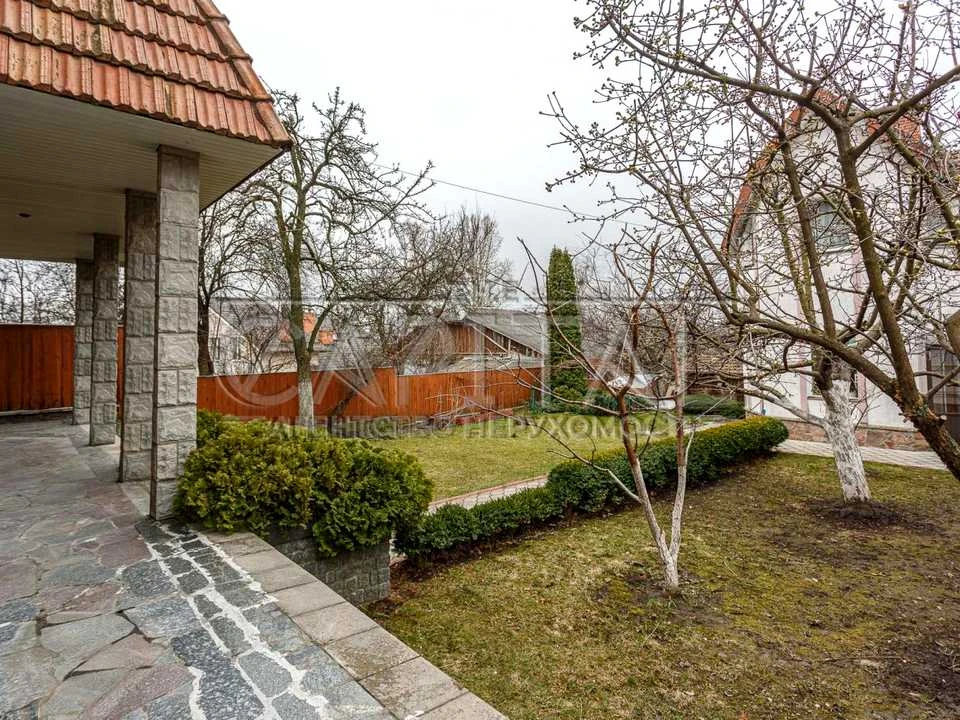 House. Kyiv, вул. Mendeleeva