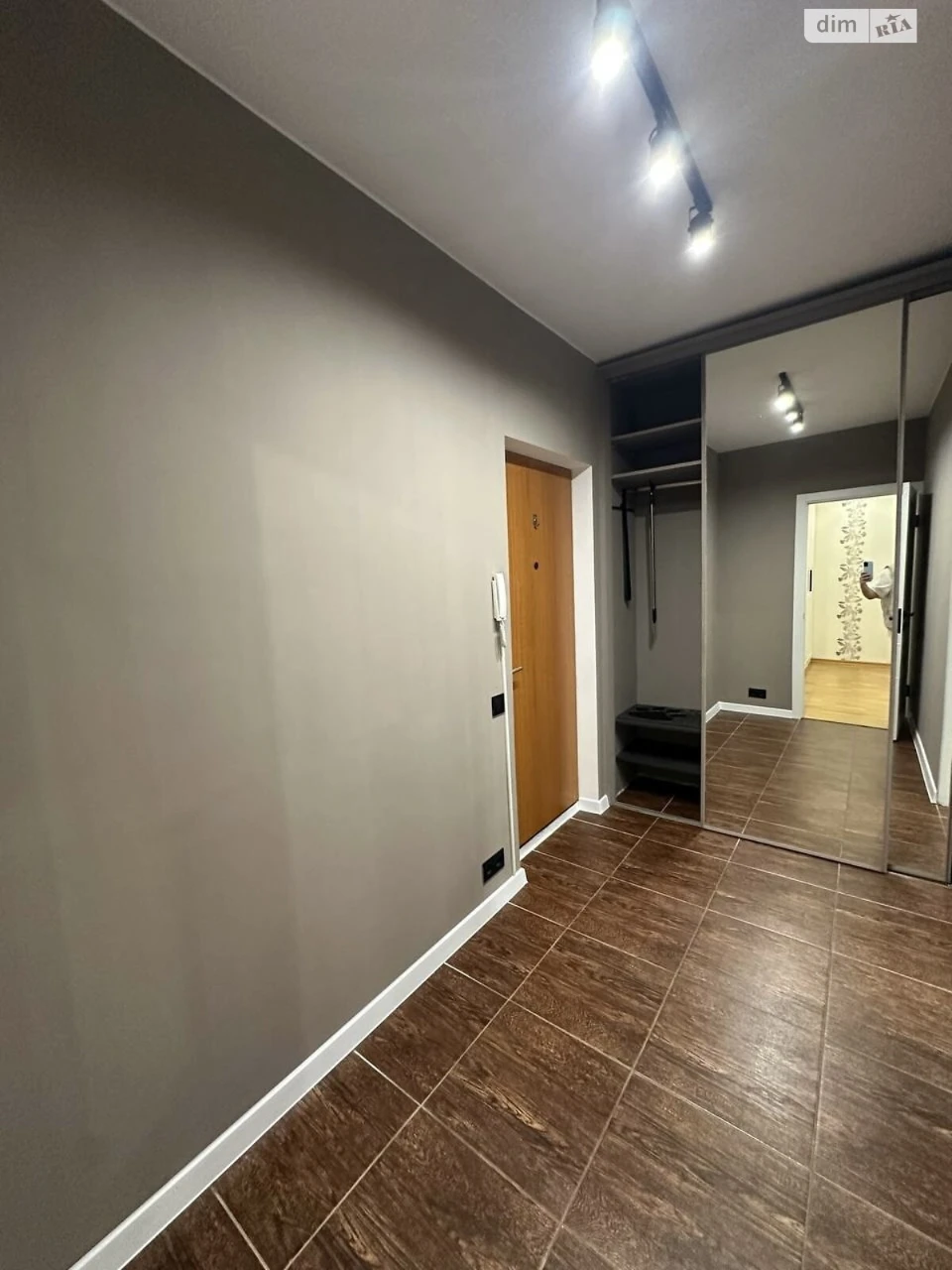 Long-Term Rental Apartment in Osokorky