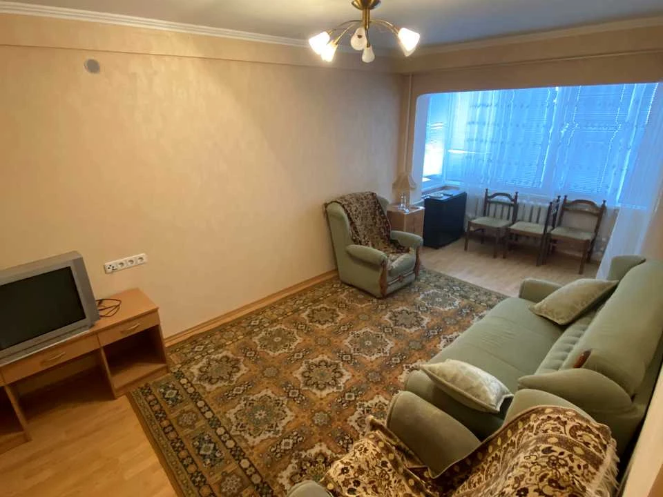 Квартира. Киев, улица Энтузиастов