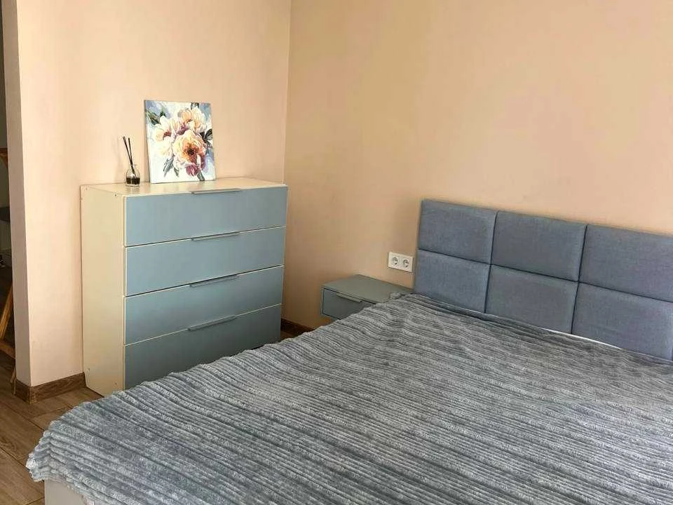 Квартира. Киев, улица Олеся Бердника, ЖК Нивки парк