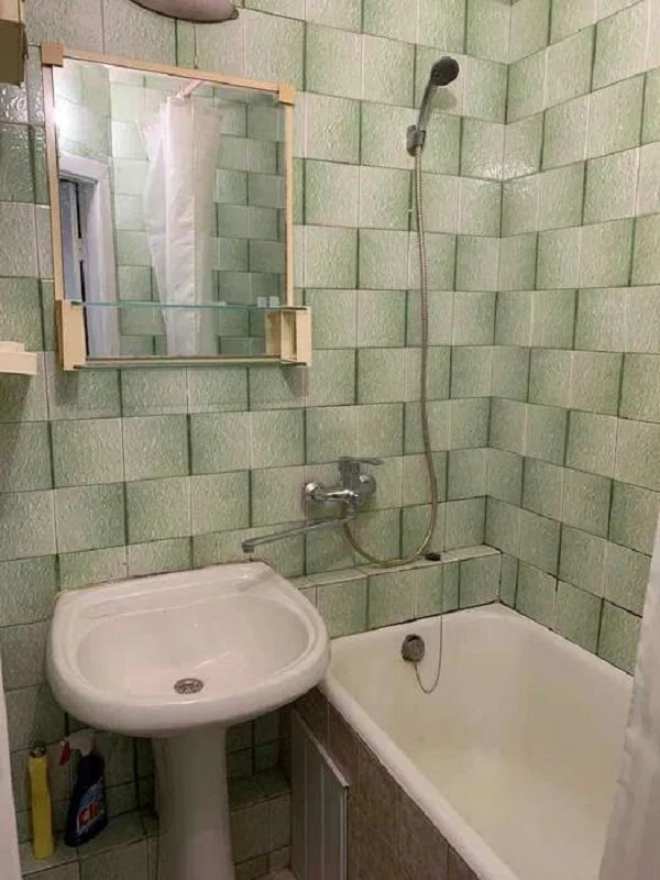 Сдается 1-комнатная квартира 34 м², Русановский бульвар, 11