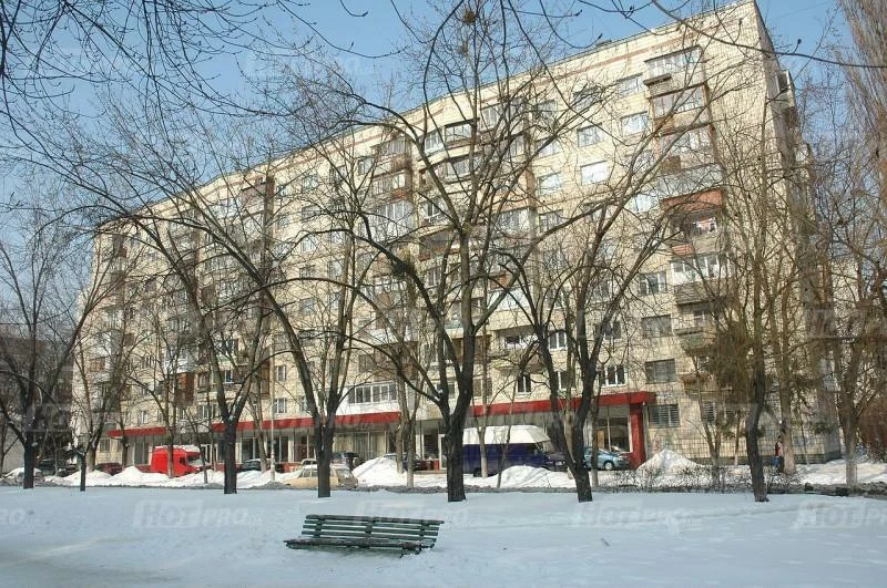 Сдается 1-комнатная квартира 34 м², Русановский бульвар, 11