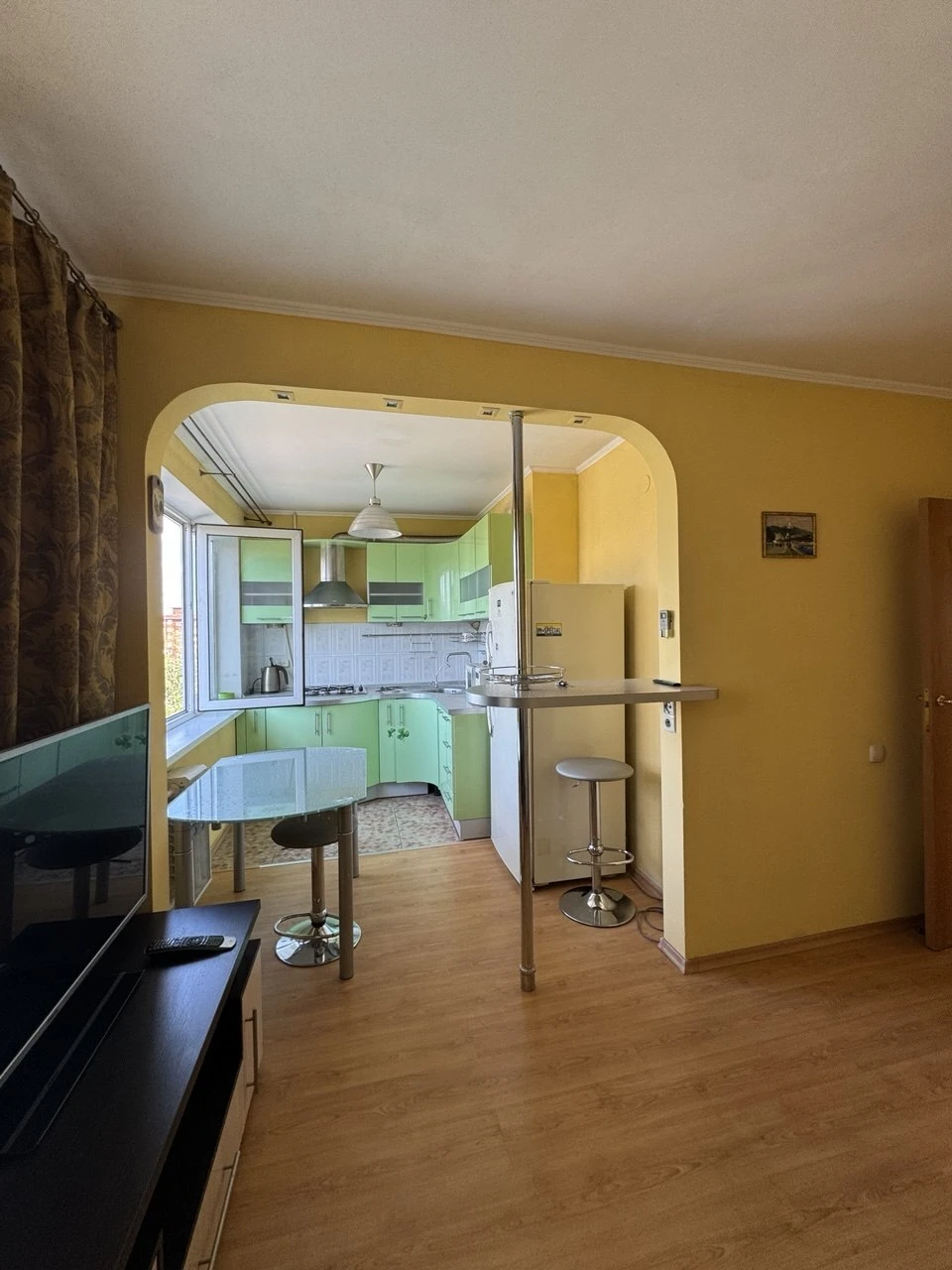 Сдается 3-комнатная квартира 64,1 м², Андрея Малышко ул., 9
