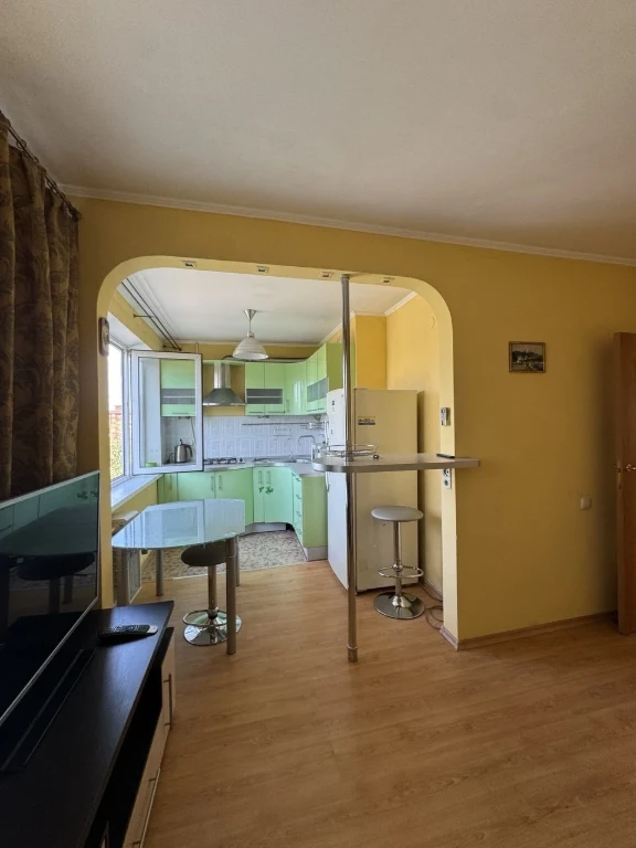 Сдается 3-комнатная квартира 64,1 м², Андрея Малышко ул., 9