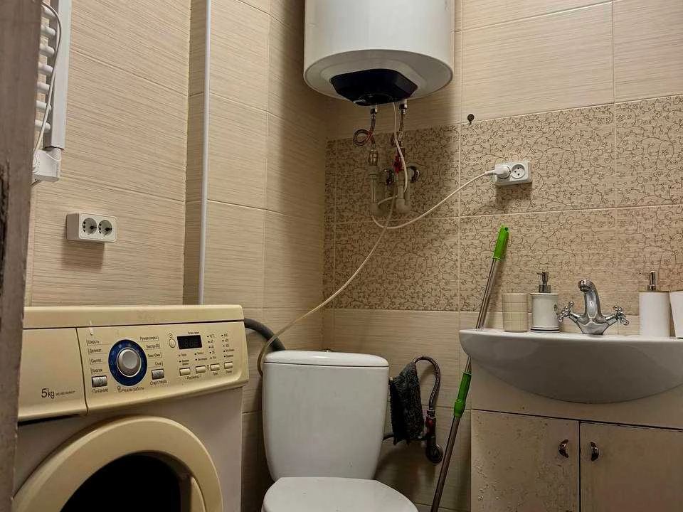 Apartment. Dnipro, Naberezhna Peremohy Street