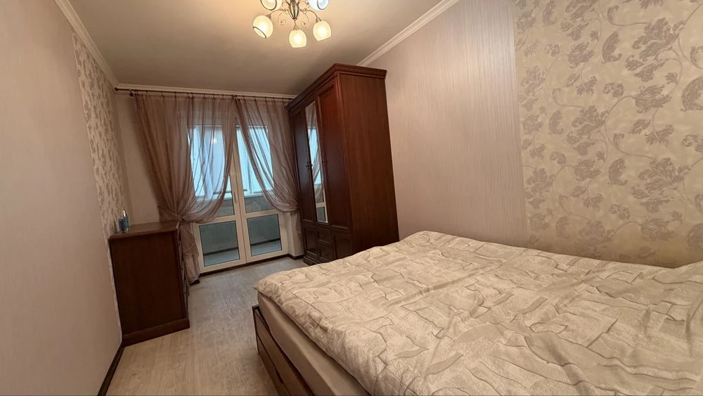 3-room apartment in the 12th district