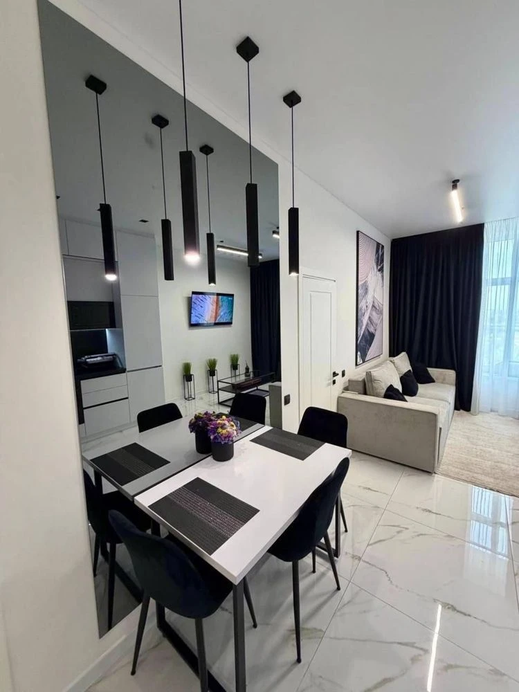 Apartment for sale with major renovation! Two separate bedrooms
