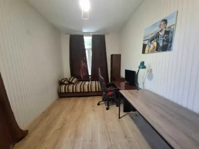 For Sale 3-bedroom apartment in Nagorka