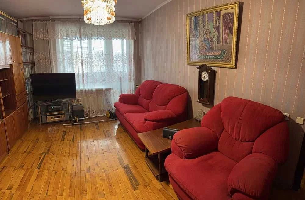 For Sale: 2-bedroom apartment on Gogol Street, Nagorka
