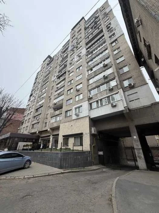 For Sale: 2-bedroom apartment on Gogol Street, Nagorka