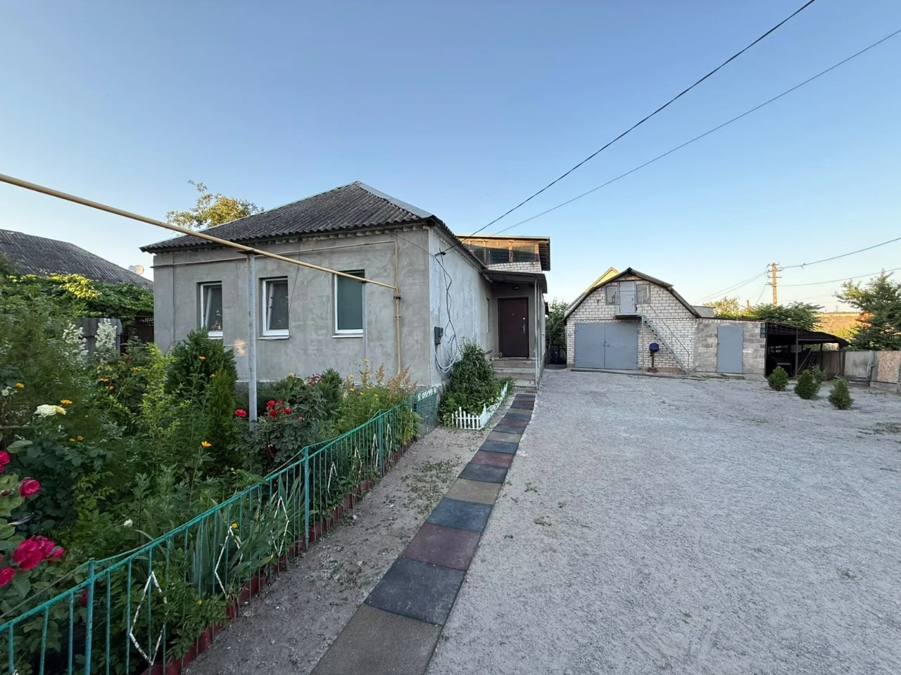 For Sale: Part of a House in Prydniprovsk