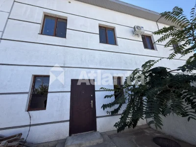 Townhouse in Chervony Khutor 123 m2, 1.2 acres of land