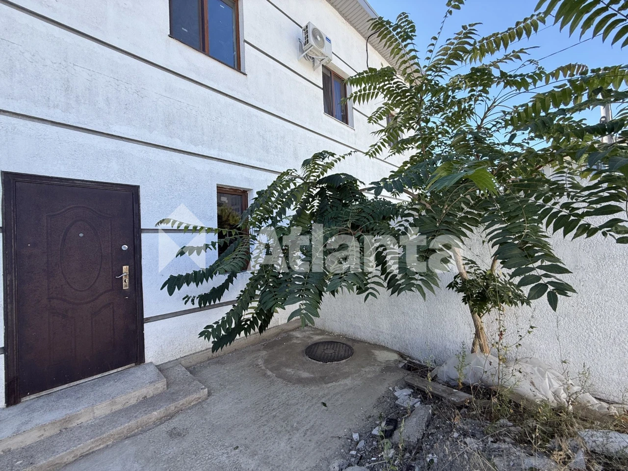 Townhouse in Chervony Khutor 123 m2, 1.2 acres of land