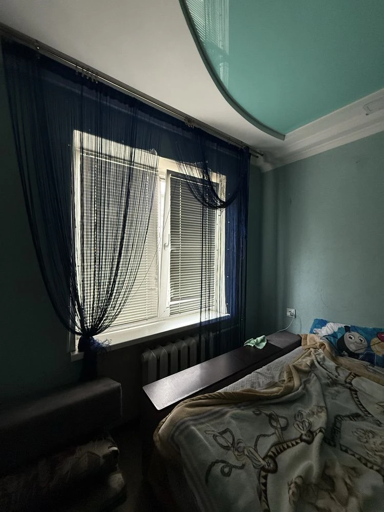 Продам 3 кімнат. Правый берег. Вул. Счастлива. Найкраща локація