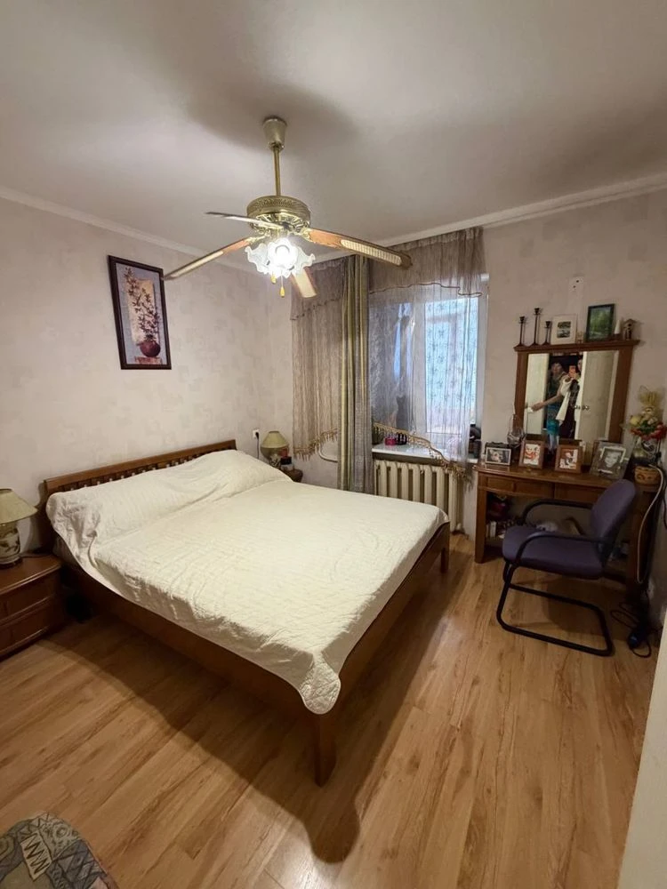 Sale of a 3-bedroom apartment on Cosmos Street, 23A, Chumahenko Street