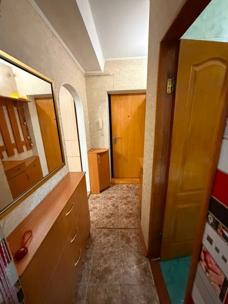 Продаж однокімнатної квартири в Вознесенівському районі Вулиця