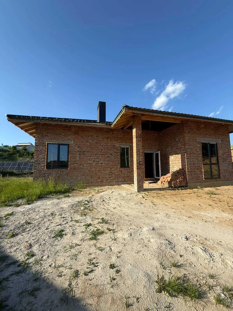 PRICE REDUCTION - $10,000 Urgent Sale of a House in Dubovo!
