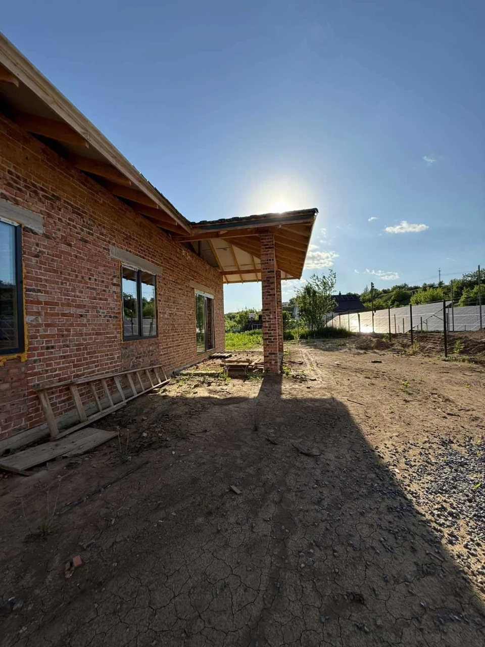 PRICE REDUCTION - $10,000 Urgent Sale of a House in Dubovo!