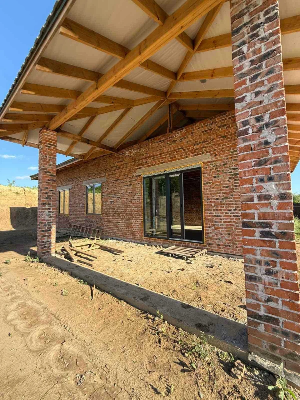 PRICE REDUCTION - $10,000 Urgent Sale of a House in Dubovo!