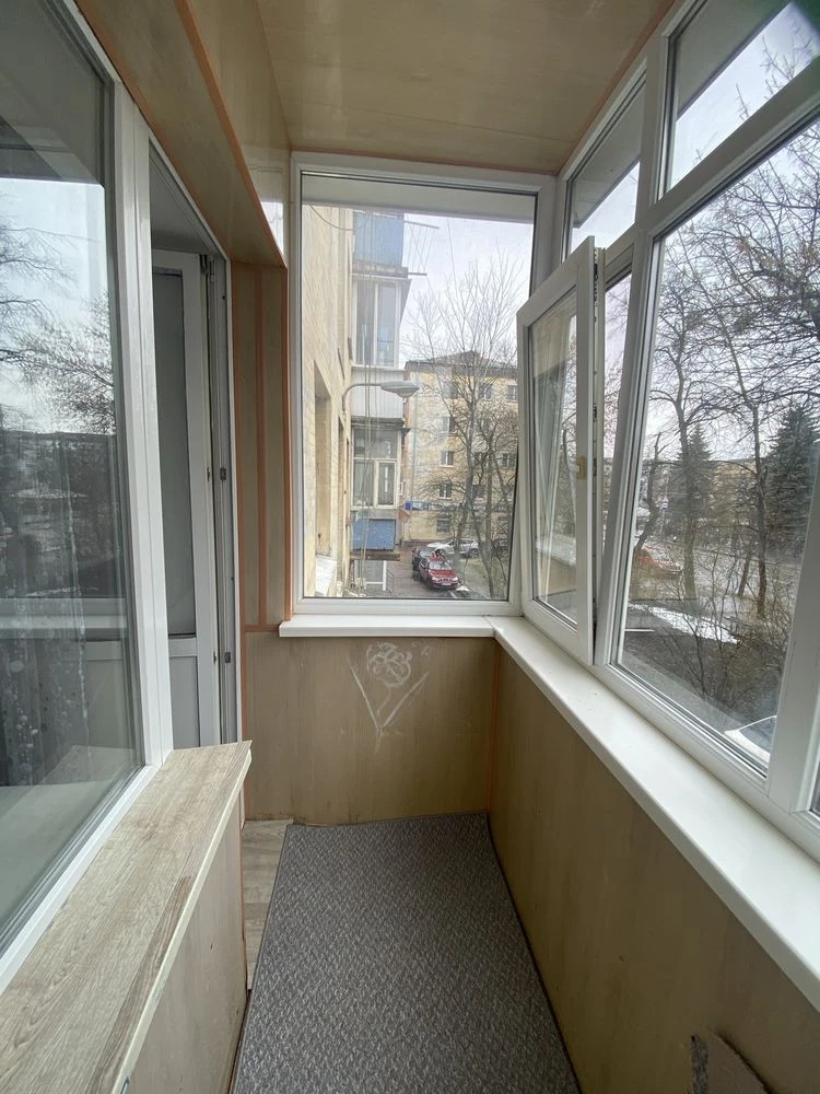 2-bedroom apartment for sale in Kyiv, renovated.