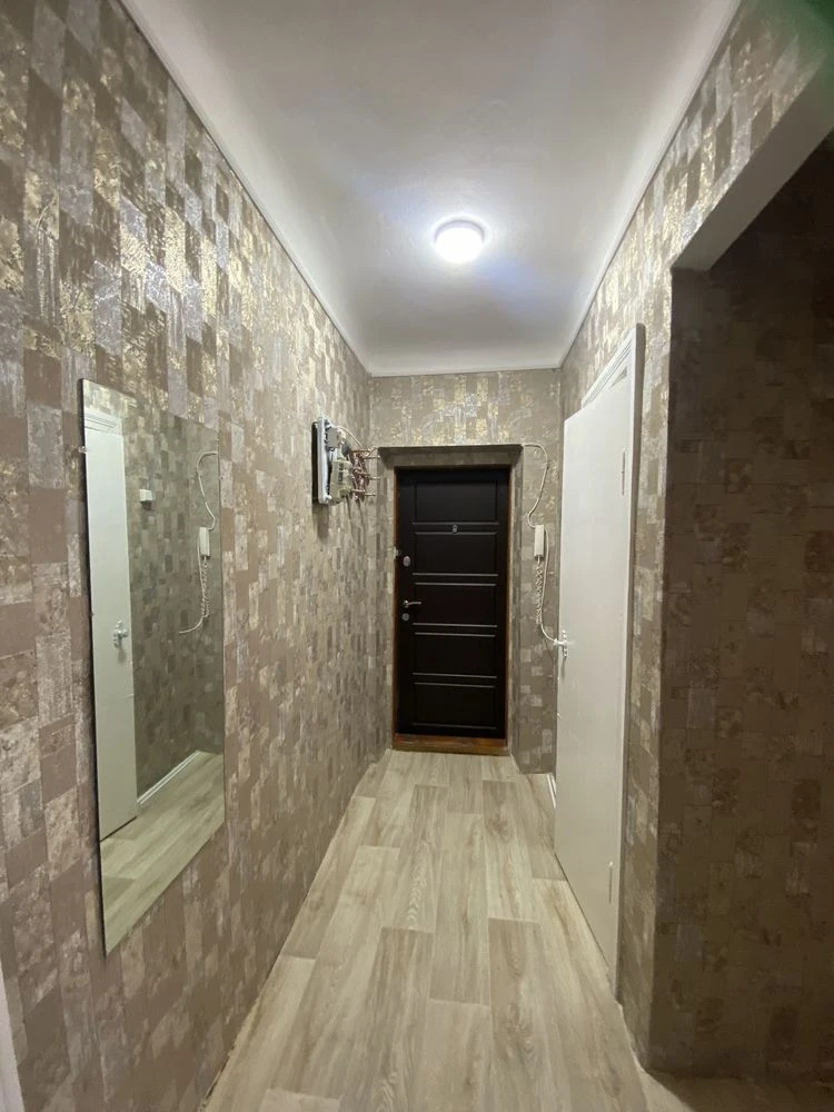 2-bedroom apartment for sale in Kyiv, renovated.