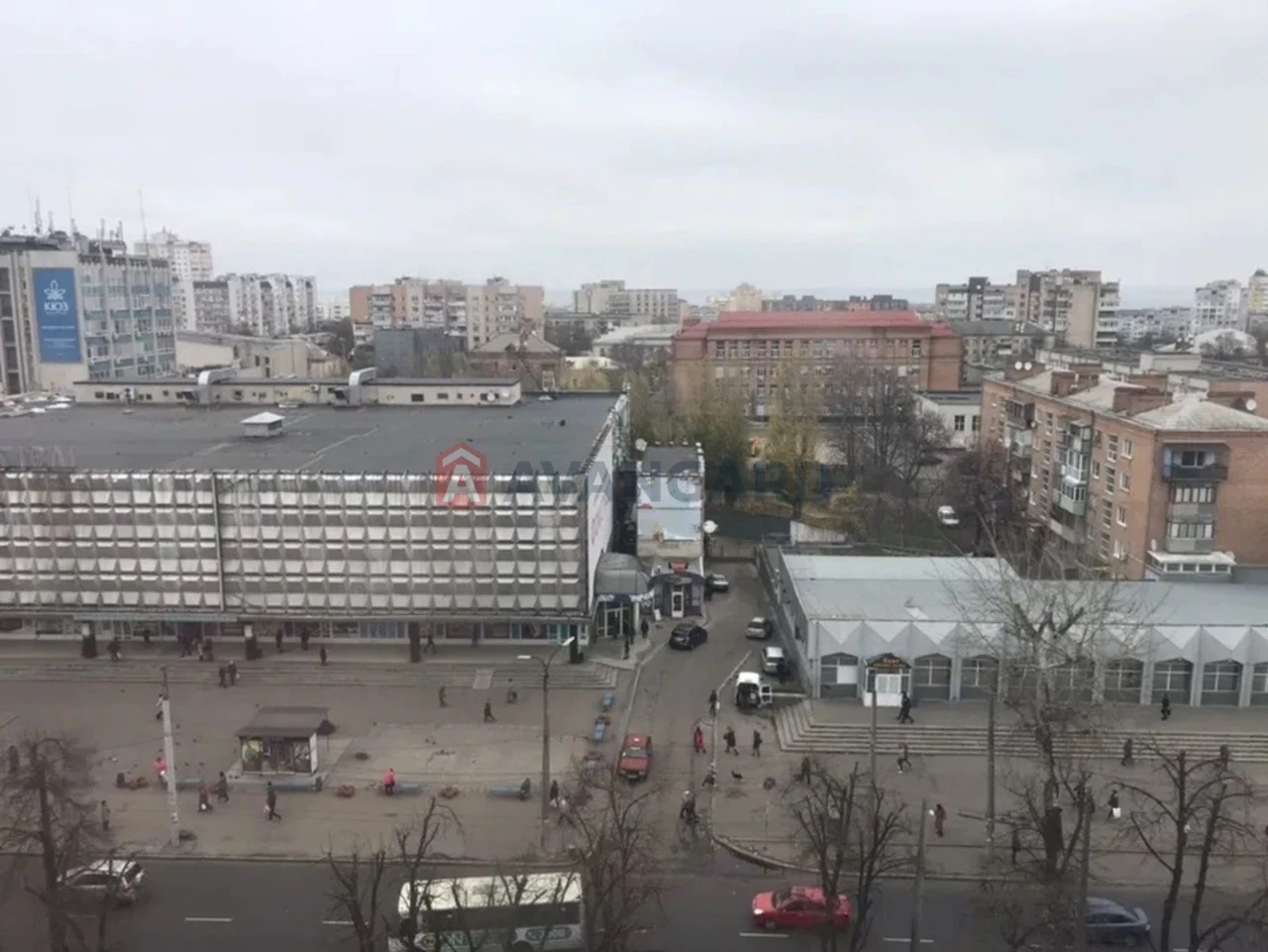 Удобная двухэтажная квартира в центре
