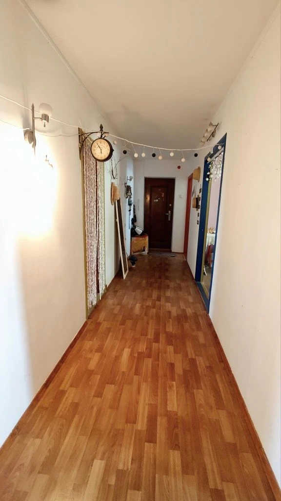 Sale of a 4-room apartment. All rooms are separate, Northern microdistrict