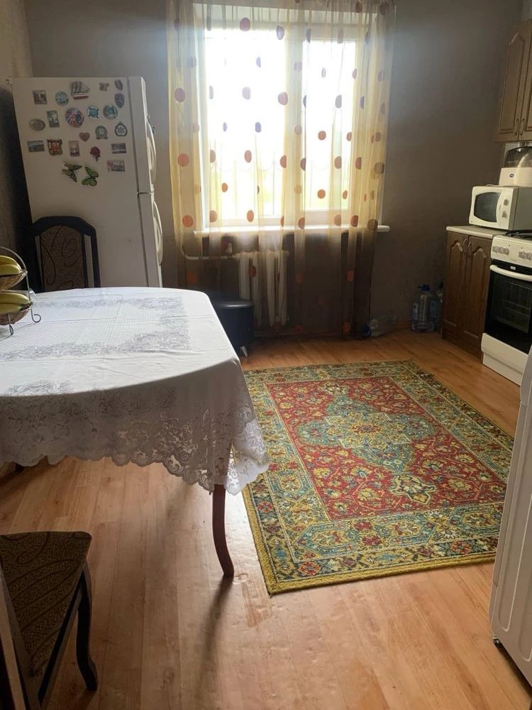Spacious One-Bedroom Apartment for Sale! Urgent Sale!