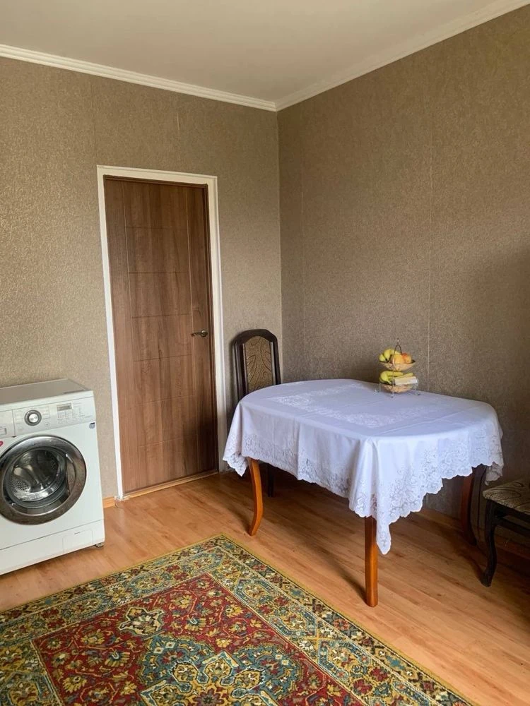 Spacious One-Bedroom Apartment for Sale! Urgent Sale!