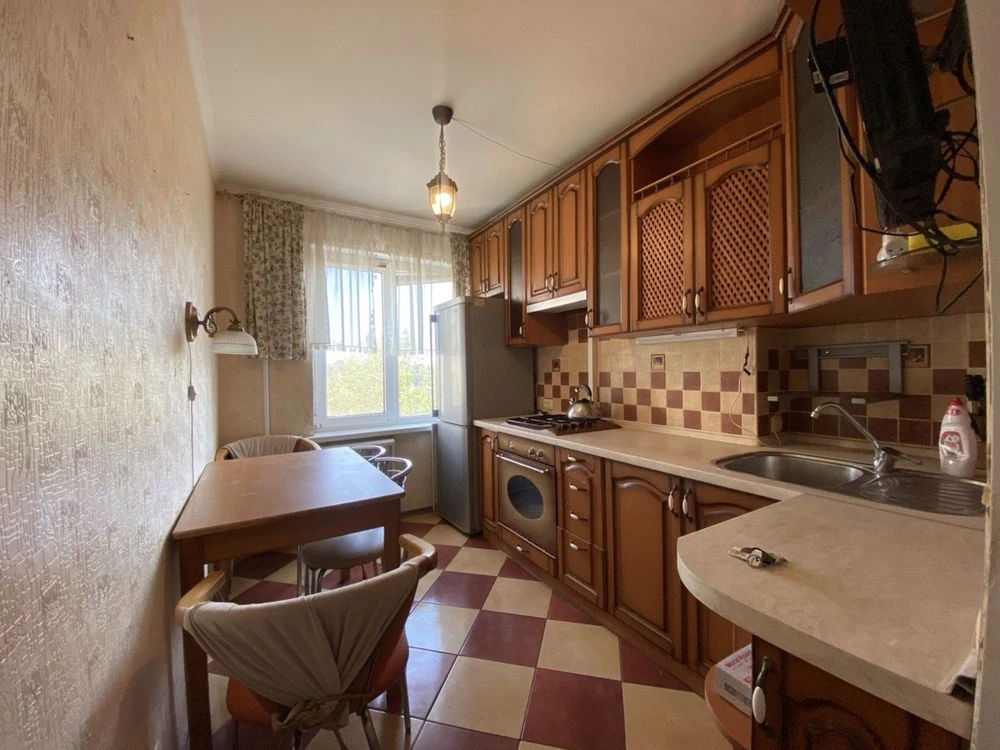 2-bedroom apartment Mark Kropyvnytskyi/Kolyadzhna