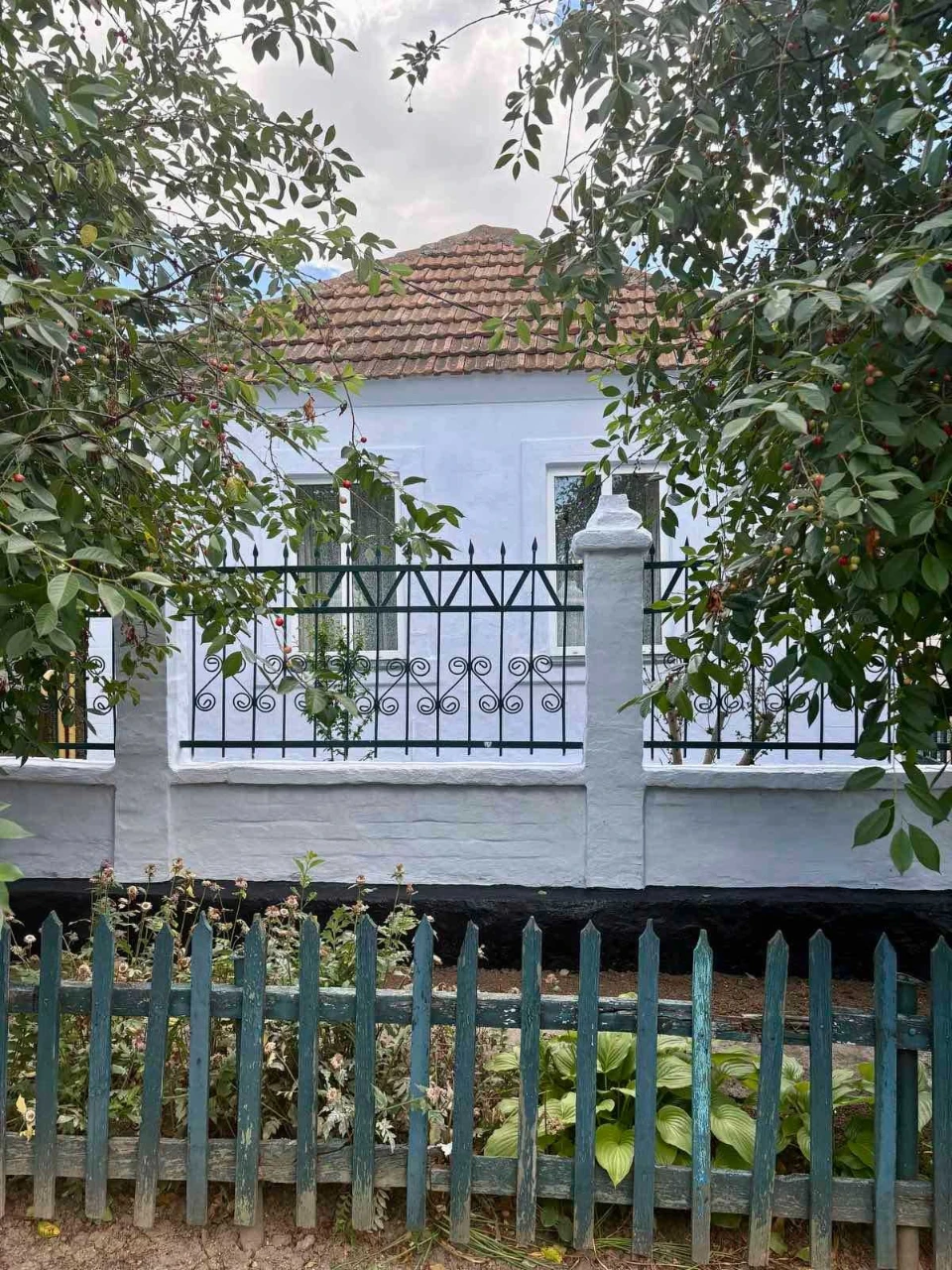 Продаж будинку на ЮТЗ.
