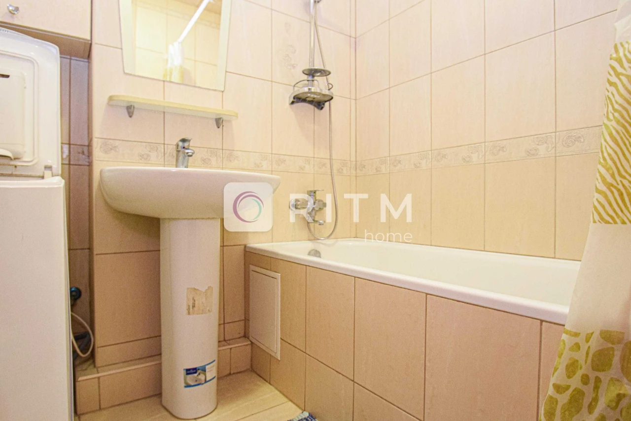 Продажа квартиры с ремонтом — 2 этаж из 10