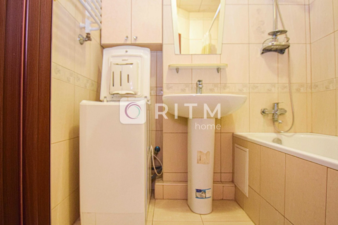 Продажа квартиры с ремонтом — 2 этаж из 10