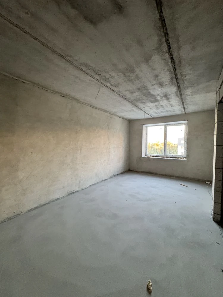 Sale of a 2-room apartment near the city center, Chornievska Street