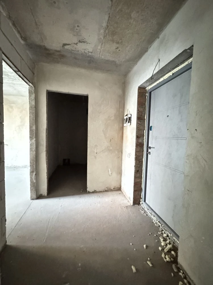 Sale of a 2-room apartment near the city center, Chornievska Street