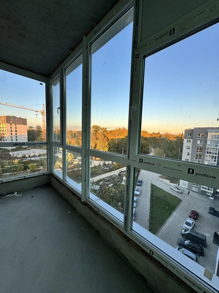 Sale of a 2-room apartment near the city center, Chornievska Street