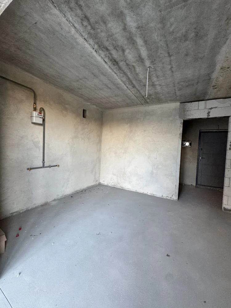 Sale of a 2-room apartment near the city center, Chornievska Street